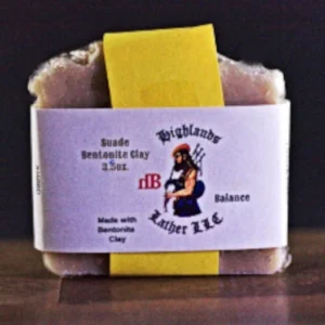 Suede with Bentonite Clay Bar