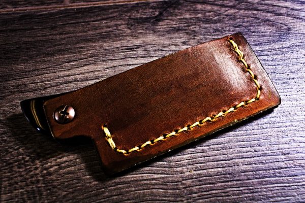 Folding Mustache Comb