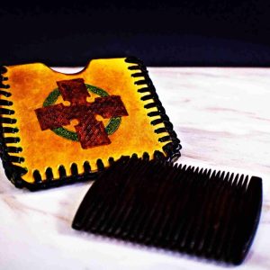 Rosewood Comb & Leather Sheath